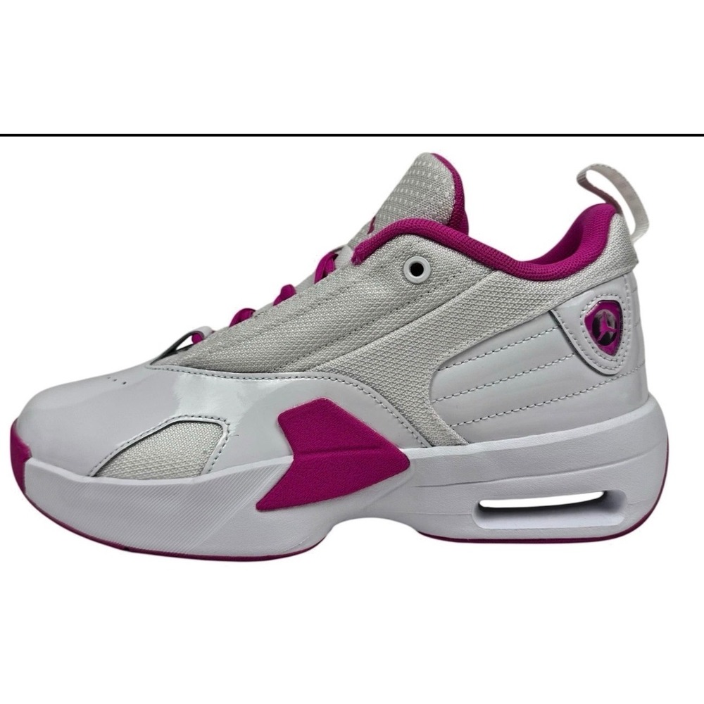Jordan Pro Strong kids 6.5Y White Pink New Patent Leather Sneakers